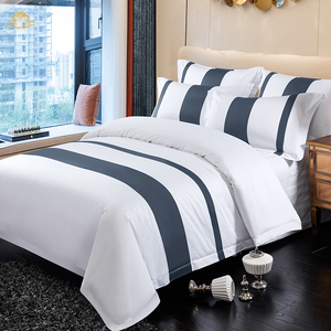Couette d'hôtel en polyester, garnissage hiver, taille Queen, hypoallergénique, écologique, super douce, housse de couette lavable en machine - Product Image 1