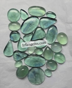 ฟลูออไรต์สีเขียวฟ้าธรรมชาติ 100% คุณภาพสูง แบบคาโบชอง ราคาขายส่ง จำนวนมาก หินฟลูออไรต์สีเขียวฟ้าทำมือสำหรับทำเครื่องประดับ - Product Image 3