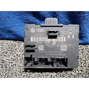 ECUs y Módulos de Computación Usados A6 4G8959795J - Product Image 1