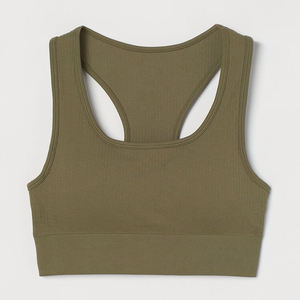 Sujetador deportivo ligero de talla grande para mujer al por mayor - Sujetador inalámbrico transpirable de alto soporte para yoga con logo frontal, ideal para después de la cirugía - Product Image 4