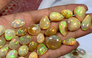 โอปอลรังผึ้งสีเหลืองธรรมชาติหลากหลายแบบ รูปทรงอิสระสำหรับตกแต่งและทำเครื่องประดับ - Product Image 4