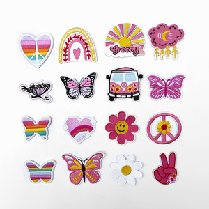 Écussons brodés personnalisés par le fabricant, badges de haute qualité fabriqués à la machine, écussons brodés pour uniformes, badges d'école et d'université, pas cher - Product Image 2