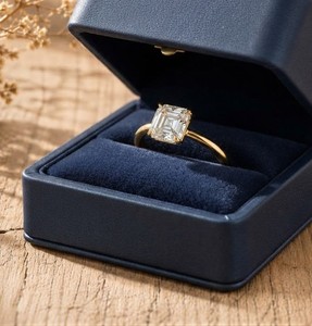 แหวนเพชรหมั้นเพชรแท้เพาะเลี้ยงทรง Asscher 1 กะรัต และทรงกลม 0.06 กะรัต ได้รับการรับรองจาก IGI ตัวเรือนทองคำแท้ 10K 14K 18K สี E - Product Image 4