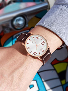 Reloj de Cuarzo para Hombre TOMI T035, Estilo Simple, Caja de Aleación, Correa de Cuero, Reloj de Pulsera Deportivo y Elegante para Hombre - Product Image 6