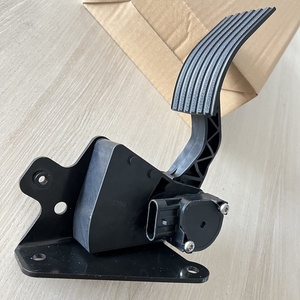 Công tắc bàn đạp ga 699-5102 2596214c92 Thích hợp cho máy thu hoạch quốc tế 2003-2007 - Product Image 3