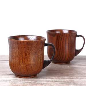 Tazas de madera pulidas a mano que ofrecen una superficie suave y una experiencia de bebida cómoda - Product Image 2
