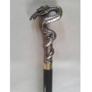 Bastón de Lujo TOMBOLA SPORTS con Cabeza de Serpiente en Latón Antiguo, Mango Plateado, Ligero y Duradero, Capacidad de 750g, Cierre Giratorio - Product Image 6