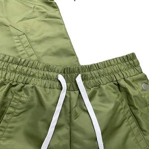 2025, conjunto corto de jogging personalizado para hombre, pantalones cortos cortavientos de nailon de dos piezas, ropa de calle, conjunto corto de algodón 100% - Product Image 5