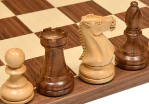 Juego de ajedrez americano Staunton de 4.1 pulgadas con piezas de madera de sheesham y boj pesadas a precio económico. - Product Image 3