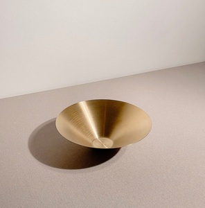 Tazón de Servir Multiusos de Acero Inoxidable con Recubrimiento PVD, Diseño Moderno y Lujoso, Apto para Alimentos, para Decoración de Mesa de Comedor - Product Image 1