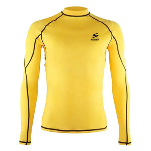 Camiseta de compresión avanzada para entrenamiento en gimnasio, con manga larga para hombre, tipo Rash Guard para BJJ, para movimiento activo y soporte. - Product Image 1