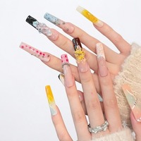 Uñas acrílicas de gel para dedos con tubo Escaleras Frosting Postre Adorno Diseño Rendezvous