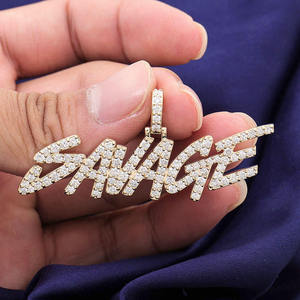 Colgante de Letra Savage de Acero Inoxidable Chapado en Oro de 18K con Moissanita Micro Pavé, Amuleto Hiphop Unisex, Joyería de Moda Certificada IGI - Product Image 1