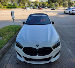 BMW M850i Drive Convertible AWD <span class=keywords><strong>2023</strong></span>, Bajo Kilometraje, Transmisión Automática, Volante a la Izquierda, Color Oscuro, Gasolina/Eléctrico - Product Image 1