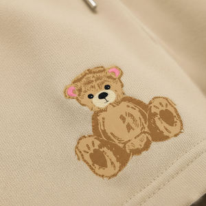 Shorts de sport décontractés pour femmes, taille haute, coupe ample, en coton respirant, avec logo personnalisé, teinture unie ou imprimé - Product Image 3