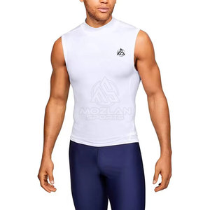 Haut de compression pour homme de haute qualité fabriqué au Pakistan, en vente, avec étiquette privée. - Product Image 1
