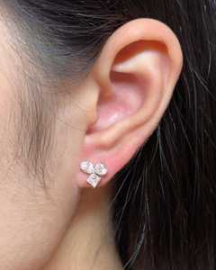 Boucles d'oreilles clous en or massif 10K 14K 18K avec grappe de diamants, coupes ovales, cœur et princesse, diamants de laboratoire sertis à griffes, bijoux fins minimalistes pour mariée - Product Image 2