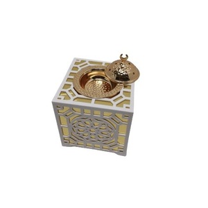 Brûleur d'encens en métal style calligraphie avec motifs découpés au laser, diffuseur aromatique, utilisation toutes saisons, support décoratif de style chinois - Product Image 6