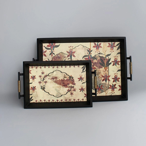 Juego de bandejas decorativas rectangulares con diseño floral rojo y asas doradas, diseño tradicional, 2 piezas - Product Image 4