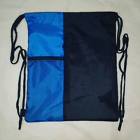Sac à cordon personnalisé avec poche zippée en polyester durable, promotionnel, en gros, fabricant OEM, usine d'exportation de Sialkot
