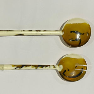 Cuchara de Resina Hecha a Mano de la Mejor Calidad, Utensilios Altamente Pulidos con Logotipo Personalizado, Directamente de la India para Hogares, Hoteles y Restaurantes - Product Image 1