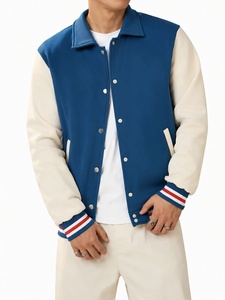 Blouson universitaire bleu pour homme avec poignets rayés rouge et blanc, col montant, fermeture à bouton unique, style décontracté, coupe régulière, séchage rapide - Product Image 2