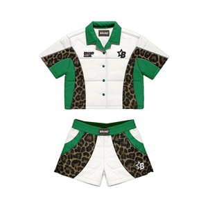 Shorts à motifs à carreaux confortables et décontractés pour hommes, ensembles imprimés élégants et durables pour un usage quotidien et des loisirs en plein air - Product Image 1
