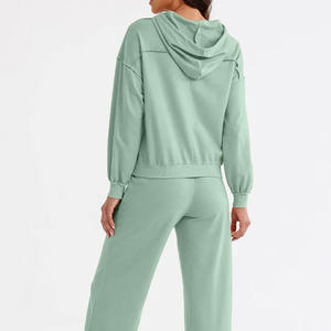 Sudadera Corta Personalizada para Mujer, Sudadera Casual con Capucha, Sudadera Oversize para Mujer - Product Image 5