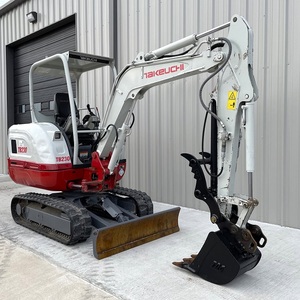 Mini-excavatrice Takeuchi TB230 puissante avec un design compact, un système hydraulique robuste et des performances fiables - Product Image 1