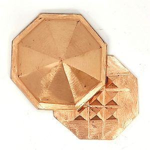 Pirámide de Energía Octogonal de Cobre para Soluciones Residenciales de Vastu, Crecimiento de la Riqueza y Espacios de Vida Pacíficos a Precio de Mayoreo - Product Image 2