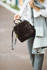 Mochila Mini para Portátil de Cuero Genuino para Uso Diario, Bolso Pequeño de Cuero Real, Mochila de Diseño para Mujer, Mochila de Viaje Personalizada LMBP-0021 - Product Image 3