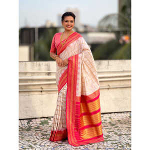 Sari tissé traditionnel Elite Weaves Zari contrastant pour tenue de soirée en soie douce à carreaux 650g en stock - Product Image 6