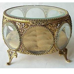 Boîte de rangement de vanité en laiton et aluminium, décorative et prestigieuse, pour hôtels et décoration de table à domicile - Product Image 1