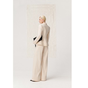 Pantalones de mujer listos para enviar, elegantes, de pierna ancha con paneles de malla, tela nueva, ODM, pantalones casuales de malla brillante para mujer - Product Image 2