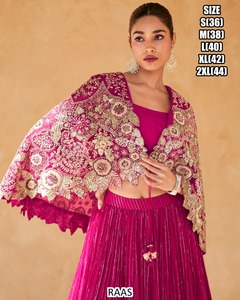 Lehenga Choli Elegante Bandhani Gulnaar Grace, Largo hasta el Suelo, con Chinon, para Mujer, Verano/Invierno, Fiesta, Boda, Corte Regular - Product Image 4