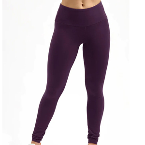 Leggings de yoga pour femmes à taille haute sans couture, effet push-up, avec logo personnalisé, en spandex/nylon écologique, séchage rapide, pour le sport et l'entraînement - Product Image 1