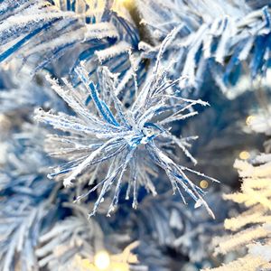 Albero di Natale Artificiale Pre-Illuminato da 180 cm con 750 Rami, Effetto Neve, per le Festività - Product Image 6
