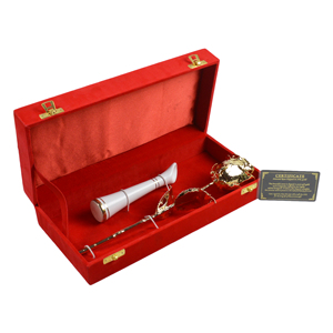 Fresh Silver-Dipped Real Rose with Brass Stand Highly Designed Luxury <b>Box</b> Packaging for Wedding <b>Gifts</b> - Product Image 2