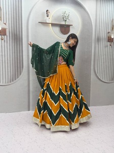Heavy Embroidered <b>Lehenga</b> Choli Set Indian Traditional <b>Lehenga</b> Dupatta Set for <b>Women</b> Festive Wear Ethnic Dress - Product Image 4
