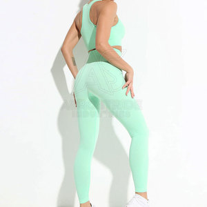 ชุดโยคะ2ชิ้นสำหรับผู้หญิงดีไซน์ใหม่มีโลโก้ด้านหน้าขนาดใหญ่พิเศษเสื้อผ้าฟิตเนสเป็นมิตรกับสิ่งแวดล้อม - Product Image 3