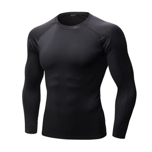 Vente en gros OEM – Nouvelle arrivée, dernière collection : Rashguard à manches courtes de haute qualité pour hommes – Vêtement de sport écologique, respirant et à séchage rapide - Product Image 4