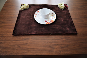 Set de table en velours marron, tapis de table doux, design classique, écologique, lavable, décoration de table de luxe, restaurant, hôtel, mariage - Product Image 5