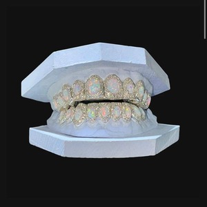 Piedras de moissanita para grillz, grillz de corte brillante, moissanita de corte redondo, grillz baguette, grillz micro pavé, grillz iced smile, personalizados - Product Image 1