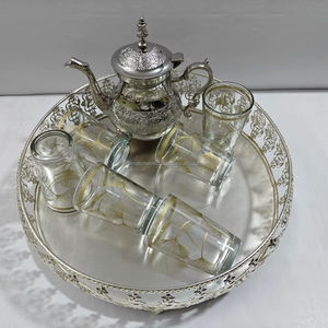 Juego de té marroquí en caja de regalo, 6 vasos, una bandeja y una tetera. - Product Image 1