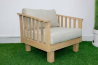 Ensemble de canapés d'angle en acacia moderne, développé pour combiner une construction en bois résistant aux intempéries avec un design en forme de L spacieux