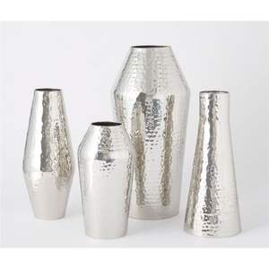 Jarrón Moderno de Aluminio Dorado Texturizado, Jarrón de Metal en Espiral Abstracto para Decoración de Hogares de Lujo y Diseño de Interiores de Oficinas - Product Image 5