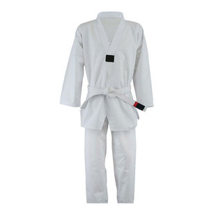 Uniforme de Taekwondo durable, respirant et adapté à l'entraînement et aux arts martiaux - Product Image 1