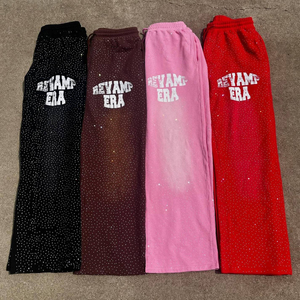 Pantalon de survêtement vintage décontracté pour homme, coupe oversize, avec logo personnalisé imprimé, effet délavé soleil, délavé à l'acide et orné de strass - Product Image 1
