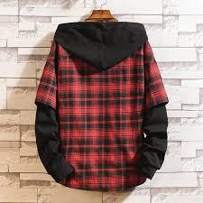 Sudadera con capucha estilo streetwear para hombre con diseño de cuadros y patchwork - Edición a cuadros rojos y negros Buffalo - Product Image 3