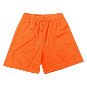 Short d'entraînement très confortable pour hommes, taille élastique, coupe réglable, short d'entraînement en maille personnalisé, short de bain de sport à bas prix - Product Image 3